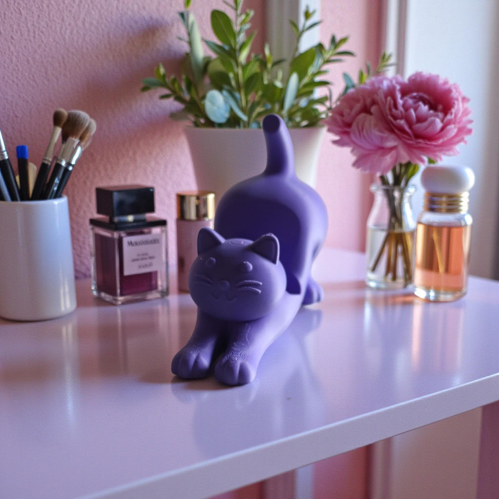This cute cat phone stand holder is perfect for keeping your smartphone upright on your desk while adding a fun decoration for cat lovers.