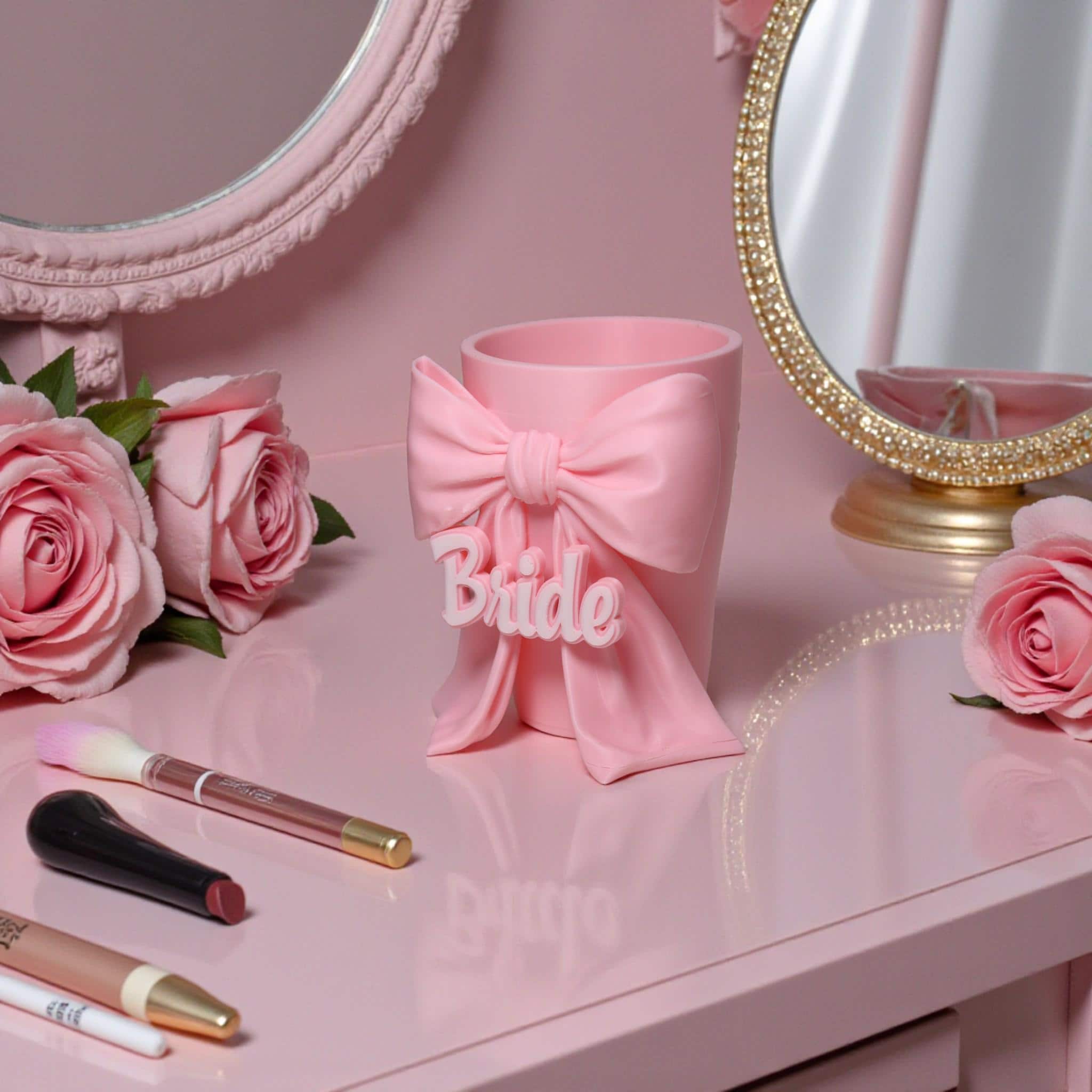 Personalised Pink Bow Makeup Brush Holder – Cute Vanity Organizer, Coquette Makeup Brush Cup, Girly Desk Organizer, Beauty Storage Gift for Her
