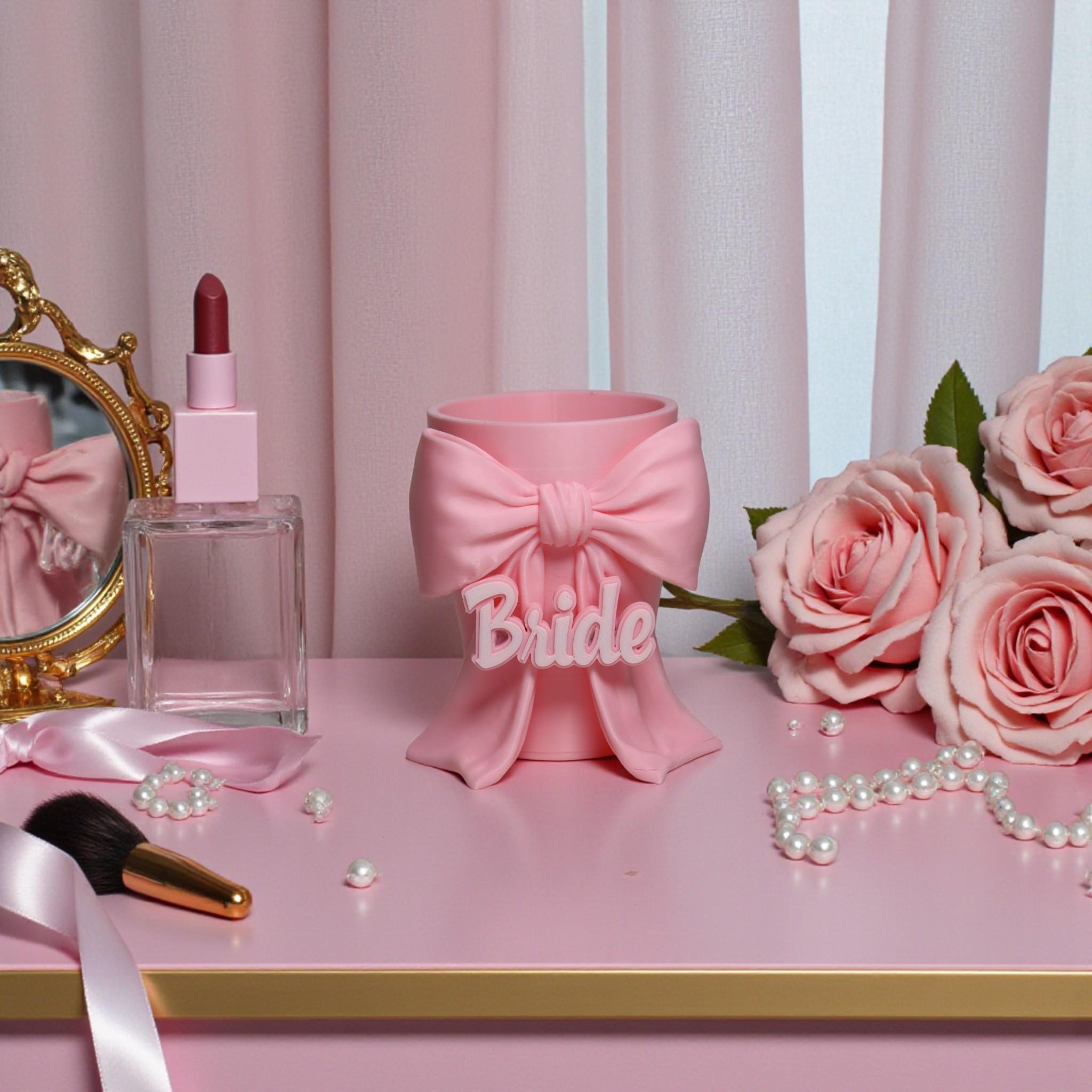 Personalised Pink Bow Makeup Brush Holder – Cute Vanity Organizer, Coquette Makeup Brush Cup, Girly Desk Organizer, Beauty Storage Gift for Her